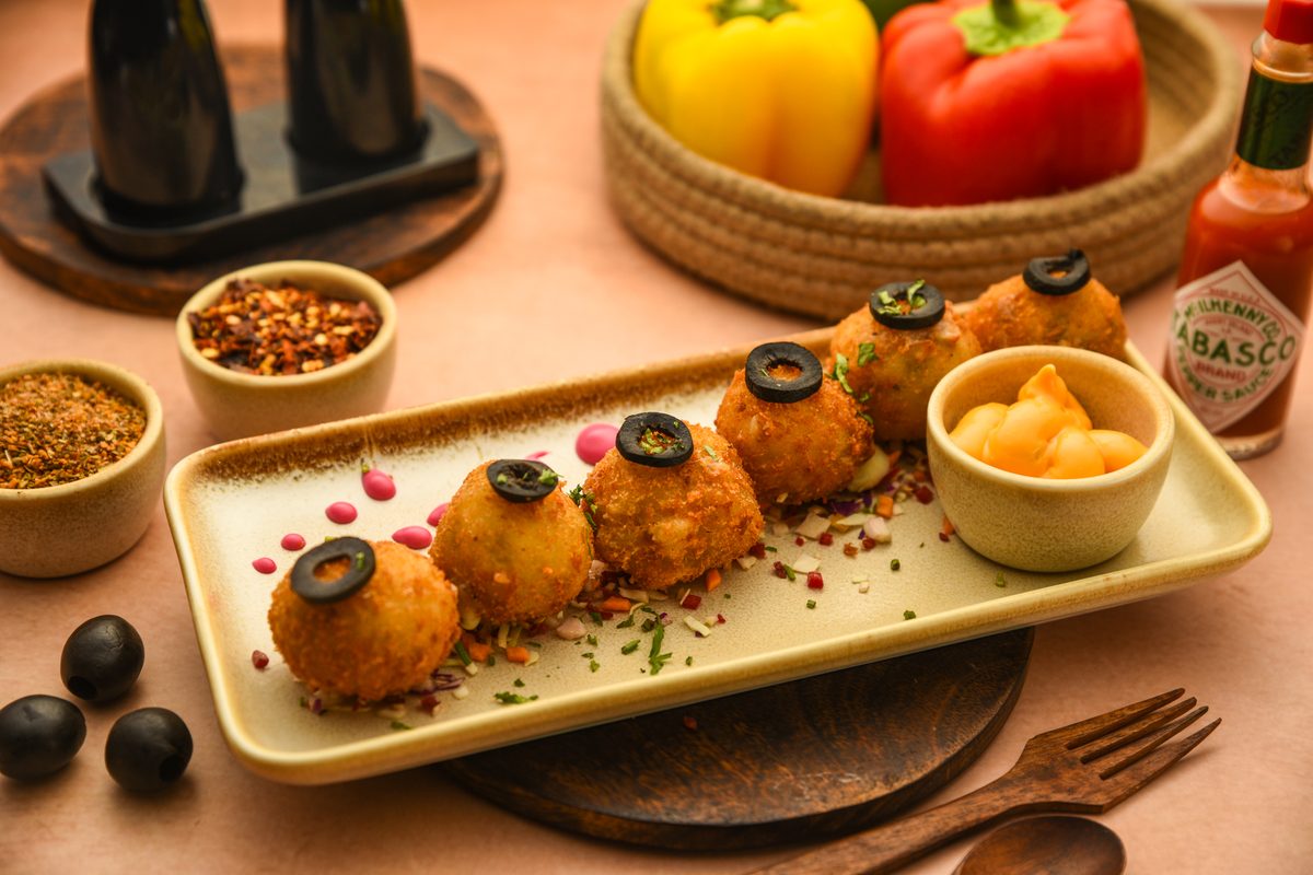 Jalape&ntilde;o Cheese Balls